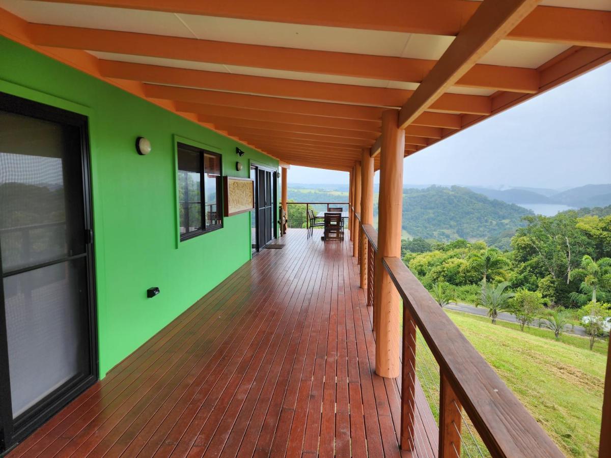 มาเลนี่ทรอปิคอลรีทรีท Bed & Breakfast เมลเลนี ภายนอก รูปภาพ