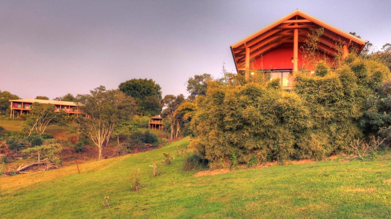 มาเลนี่ทรอปิคอลรีทรีท Bed & Breakfast เมลเลนี ภายนอก รูปภาพ