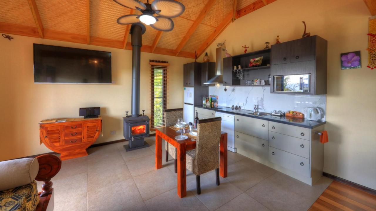 มาเลนี่ทรอปิคอลรีทรีท Bed & Breakfast เมลเลนี ภายนอก รูปภาพ