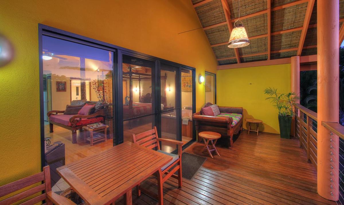 มาเลนี่ทรอปิคอลรีทรีท Bed & Breakfast เมลเลนี ภายนอก รูปภาพ