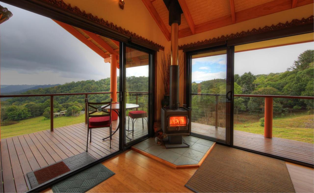 มาเลนี่ทรอปิคอลรีทรีท Bed & Breakfast เมลเลนี ภายนอก รูปภาพ