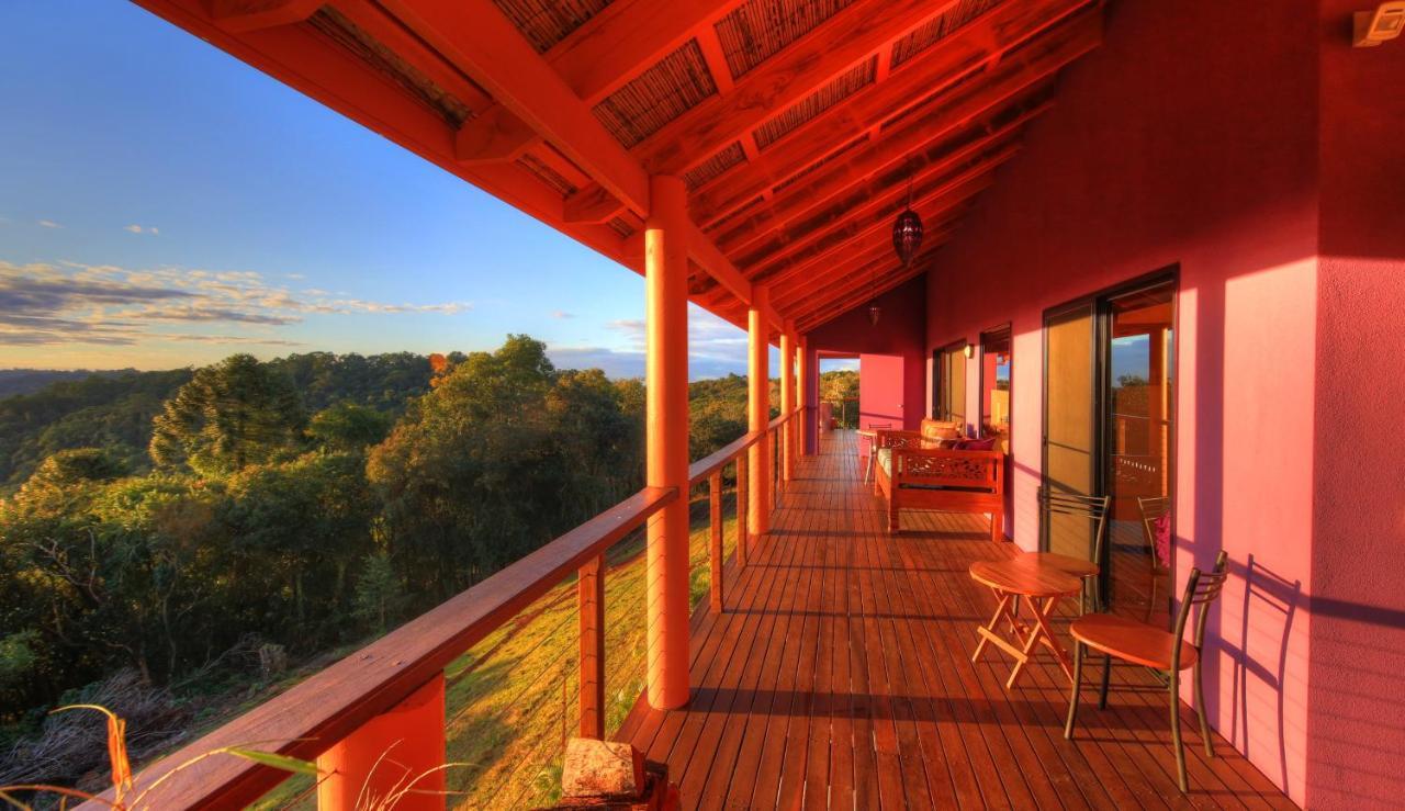 มาเลนี่ทรอปิคอลรีทรีท Bed & Breakfast เมลเลนี ภายนอก รูปภาพ